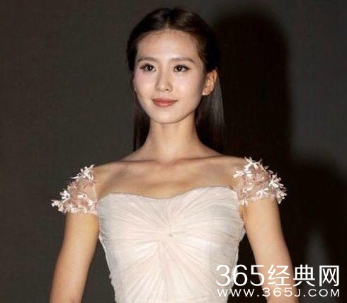 东汉末年分三国，而如今电视剧被她们五分天下，敢问谁与争锋