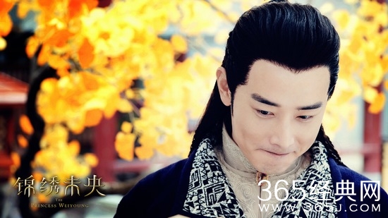 锦绣未央上演皇三代初恋 罗晋展宠溺式笑容