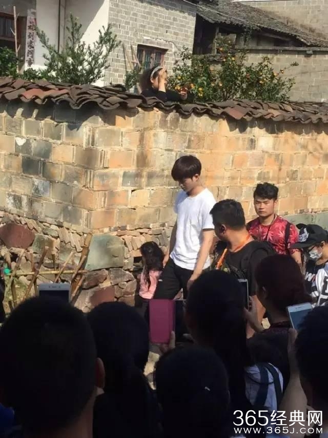 李易峰、鹿晗、撒贝宁、阿拉蕾近期一大波明星涌入江西，发生了啥？