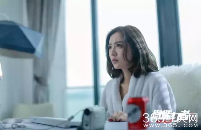 这出中二剧又污又逗，让人看得欲罢不能