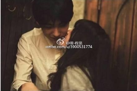 17岁小鲜肉和女友撕逼，这剧情走向看不懂