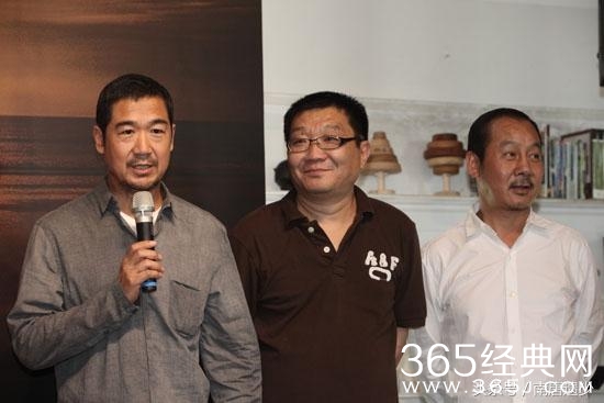 张国立的铁哥们，出道30年演遍了丑角，戏外身份显赫当老总