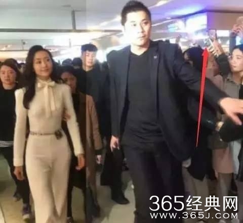 马蓉西安逛10元店被轰走 名创优品店小二厉害了！