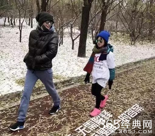 好有爱！王菲李亚鹏离婚后相聚跑步