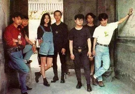 好有爱！王菲李亚鹏离婚后相聚跑步