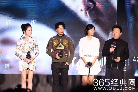 徐静蕾逼问同组女星谁美?黄渤巧妙回应