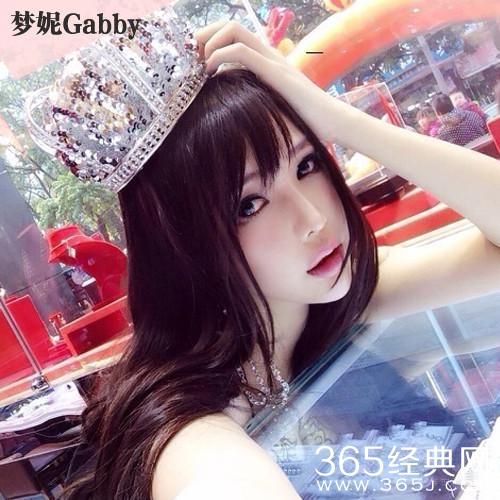 刘亦菲、唐嫣都有山寨版，就属一群高仿的杨幂最难分辨