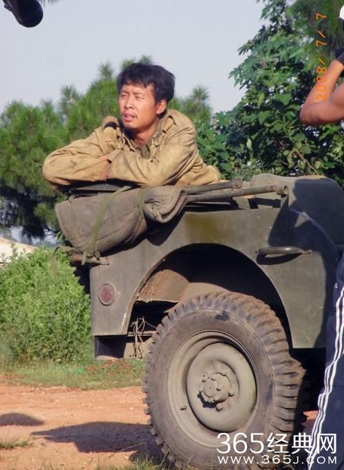 开播10周年，《士兵突击》主演生存现状全揭秘，宝强最凄惨？