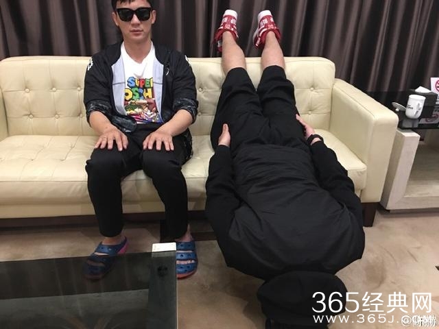 李晨38岁生日，第一个发文的竟不是范冰冰，却是这位好基友