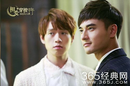 郑凯相爱穿梭千年2获赞国际范 与魏大勋组“驯龙CP”