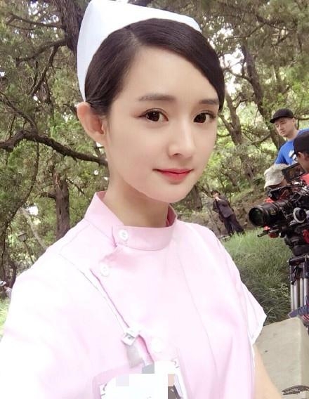 刘亦菲、唐嫣都有山寨版，就属一群高仿的杨幂最难分辨