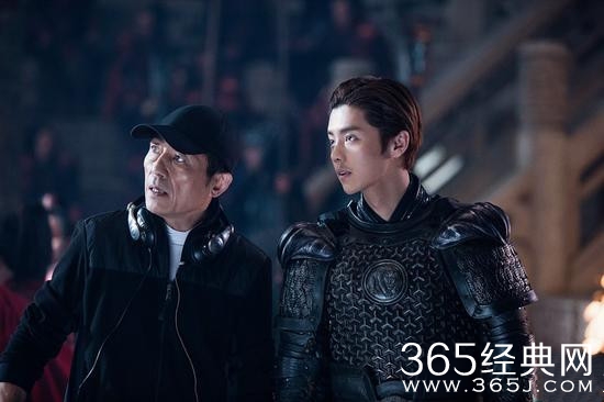 电影长城首曝鹿晗胡须造型 鹿晗糙汉角色上线