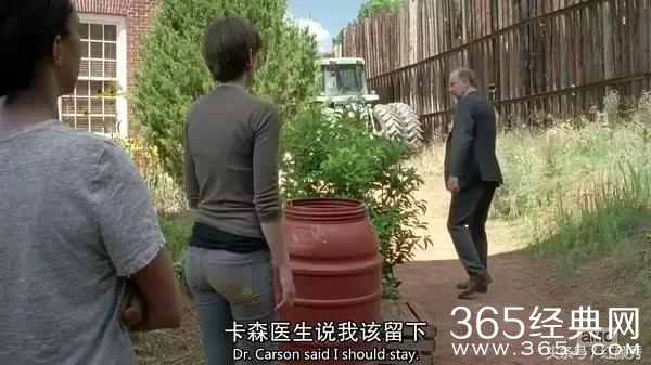 《行尸走肉》伤痕，男人的勋章！玛姬成新领导人？