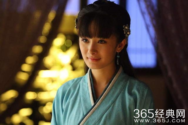 唐嫣和杨幂差了一千万粉丝，刚获影后的马思纯这个粉丝数好尴尬啊