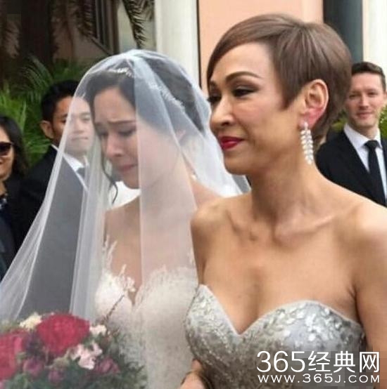 周润发前妻嫁女 身材好过出嫁女儿