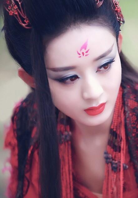 周冬雨得金马影后引各方不服？扒各小花旦的演技，最后一个神了！