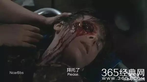 《行尸走肉》伤痕，男人的勋章！玛姬成新领导人？