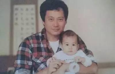 李安谈婚姻家庭的谦逊语录被刷屏，但别忘了李太太也是个厉害角色