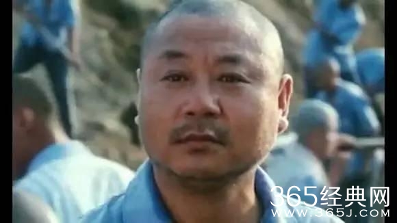 脑袋大脖子粗不是大款就伙夫？不，他还可以是影帝！相比喜剧更爱文艺片，你需要重新认识范伟了