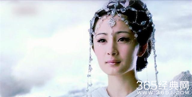 唐嫣和杨幂差了一千万粉丝，刚获影后的马思纯这个粉丝数好尴尬啊