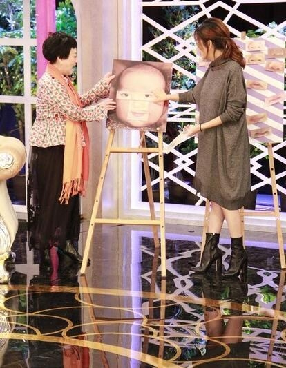 Ella想生什么样的娃 咘咘的大眼加自己的鼻子