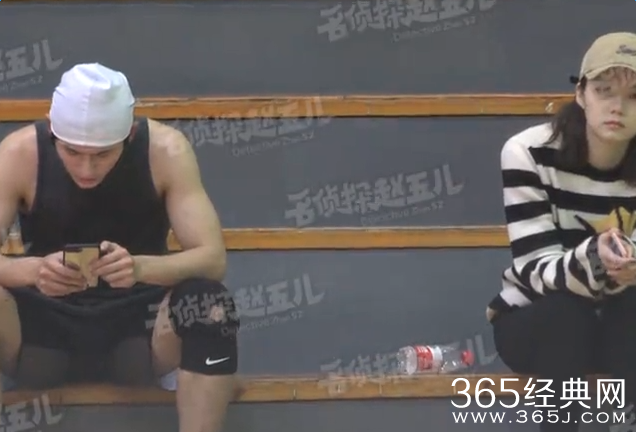 张哲瀚有女朋友是真的吗 张哲瀚陪女友照曝光