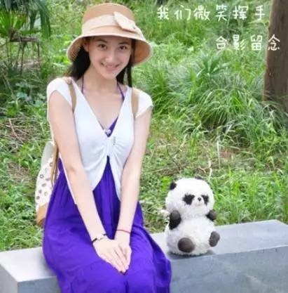 王思聪堂姐曝光 神似景甜