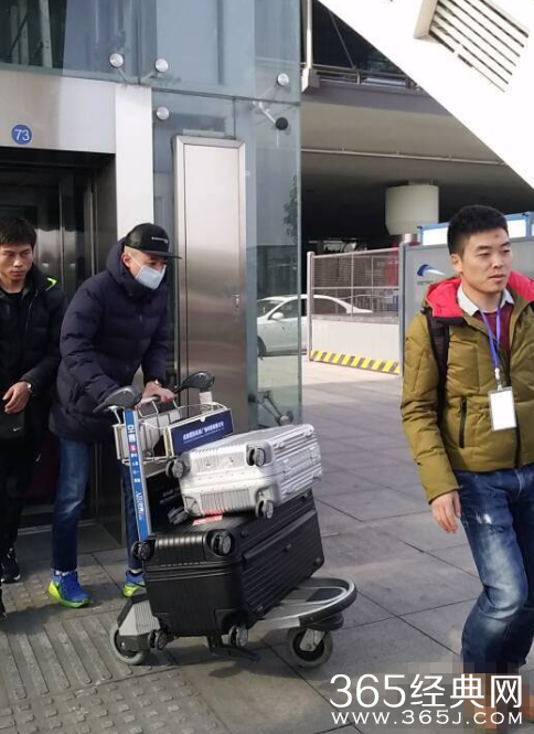 霍建华因什么行为获赞 网友们又是什么反应