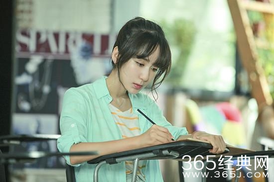 爱情珠宝娄艺潇和杆子对戏 调侃“应拿两份片酬”