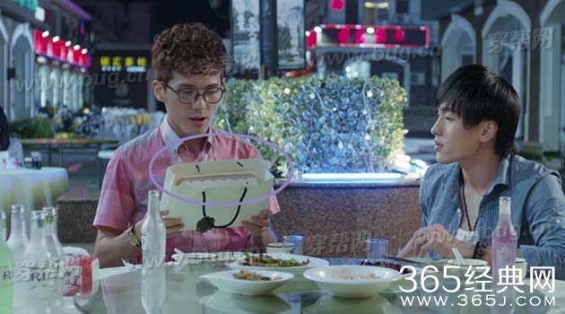 微微一笑很倾城发现穿帮镜头2