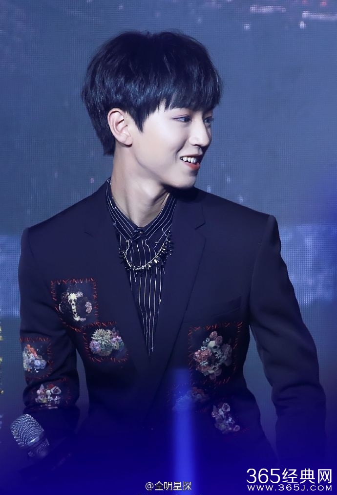 王俊凯的一天怎么过？ 王俊凯一日行程单大曝光