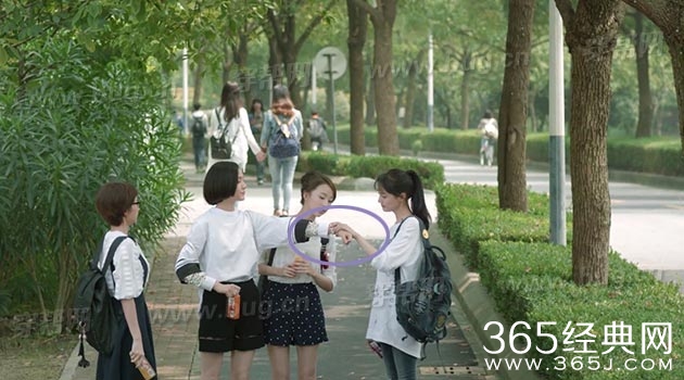 剧版微微一笑很倾城穿帮镜头4