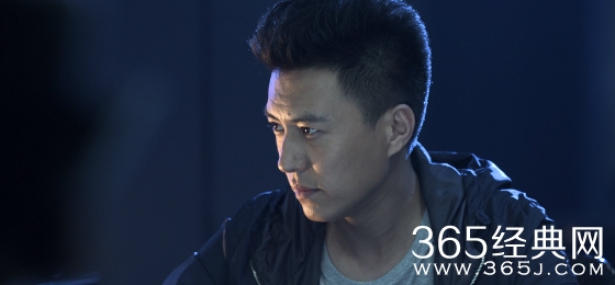 守卫者浮出水面即将开播 守卫者付出水面高爽与靳东同框飚戏