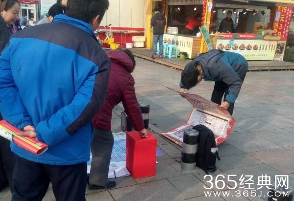 山东淄博一优秀毕业生放弃考研乞讨救母是真的吗 本人如何回应