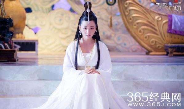 飞刀又见飞刀杨蓉受师命诛杀四大门派