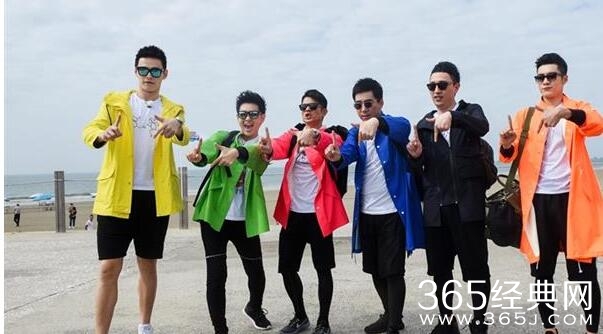 我们十七岁韩东君资料背景作品热搜 强壮性感身材撩妹无数