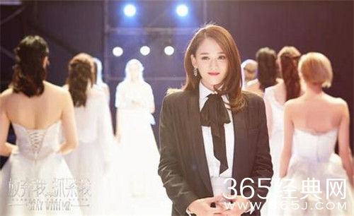 放弃我抓紧我厉薇薇秀场失火真相揭秘 放弃我抓紧我厉薇薇秀场被谁烧的