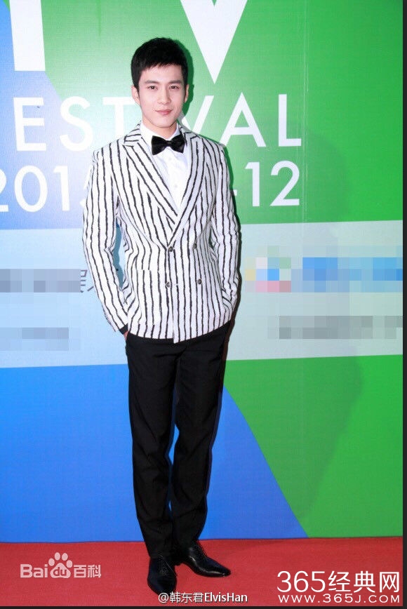 我们十七岁韩东君资料背景作品热搜 强壮性感身材撩妹无数