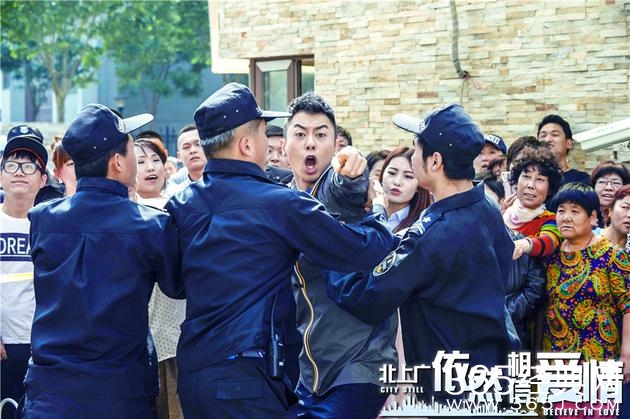 北上广依然相信爱情揭光鲜白领背后的辛酸 北上广依然相信爱情成为现象级剧作