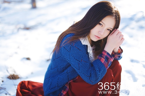 本兮演唱下雪的季节MV视频及完整歌词曝光