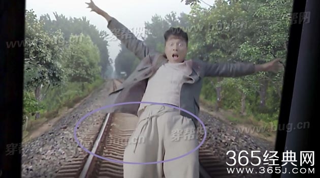 抗战剧怒火英雄竟然发现穿帮镜头