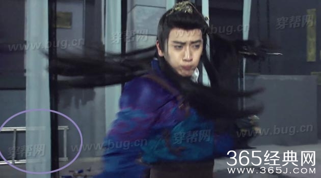 张若昀九州天空城竟然发现了多处穿帮镜头