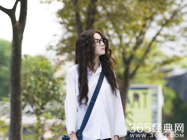 漂亮的李慧珍迪丽热巴成职场小白兔 漂亮的李慧珍迪丽热巴遇毒舌上司