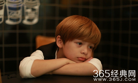 半妖倾城第二季小幽瞳扮演者叫什么 半妖倾城第二季小幽瞳演员资料