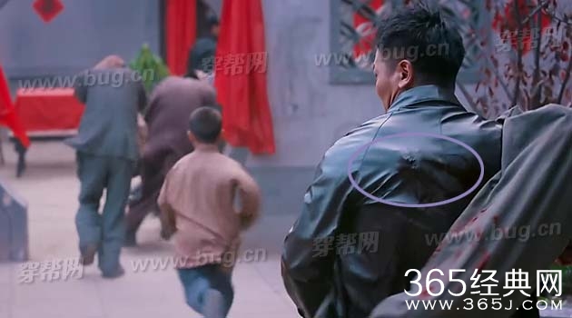 吴樾主演的黄金血道中居然发现好多穿帮镜头