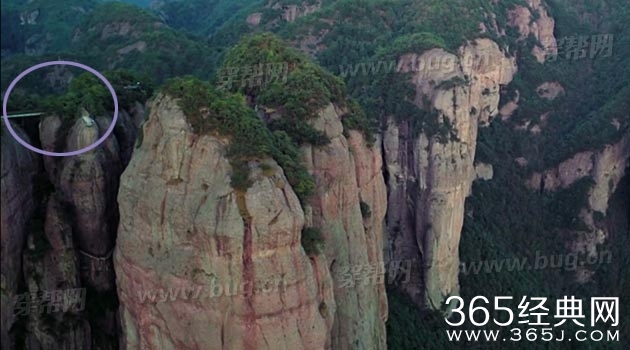 关晓彤九州天空城竟然发现好多好笑的穿帮镜头