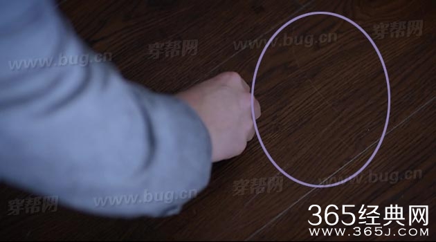 李小冉追击者居然发现好多穿帮镜头