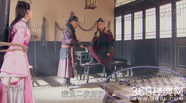 郭德纲济公传竟然发现不少好笑的穿帮镜头