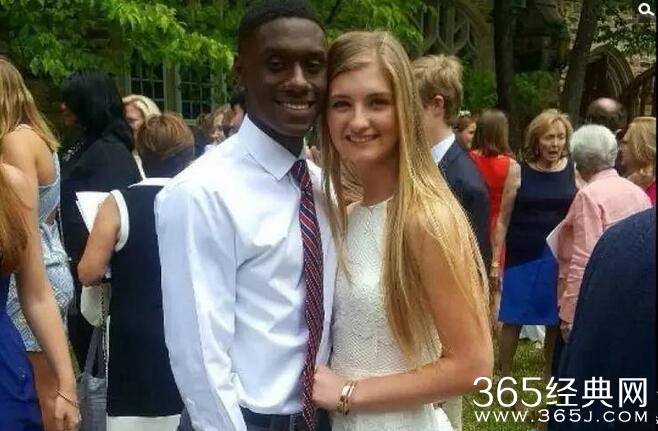 艾丽道朵个人资料照片 白人少女爱上黑人男孩家长恼怒