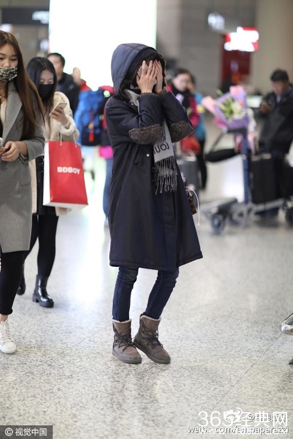 胡彦斌郑爽分手了是真的吗 郑爽当街飙泪什么原因